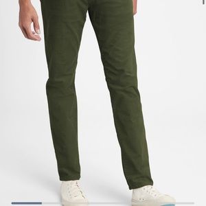 👖 Gap khakis